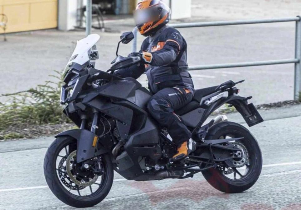 KTM 1390 Super Aventura